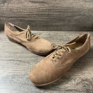 Easy Spirit Brown Faux Suede Lace Up Oxford Sneakers Size 9